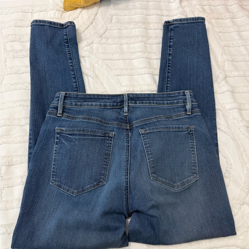 LOFT Women's Curvy Skinny Jeans - Picture 4 of 6